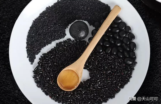 藕粉热量高吗适合减肥吃吗，藕粉热量高吗（5款“轻热量”零食）