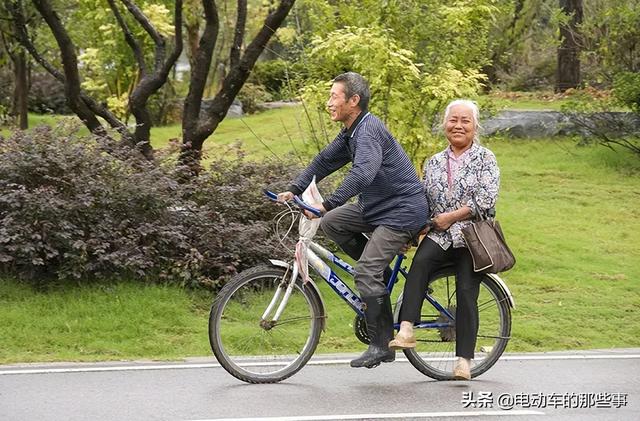 代步工具有哪些，短距离代步工具有哪些（适合60岁以上老年人）