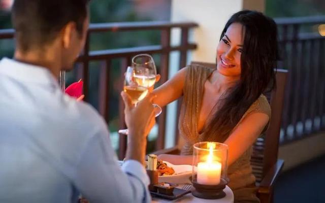 喜欢一个人的感觉是什么样子的，喜欢一个人是什么感觉（有这三种感觉）