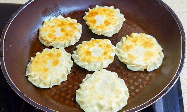 冬瓜怎么做好吃，炒冬瓜怎么做好吃（清炒、包饺子都好吃）