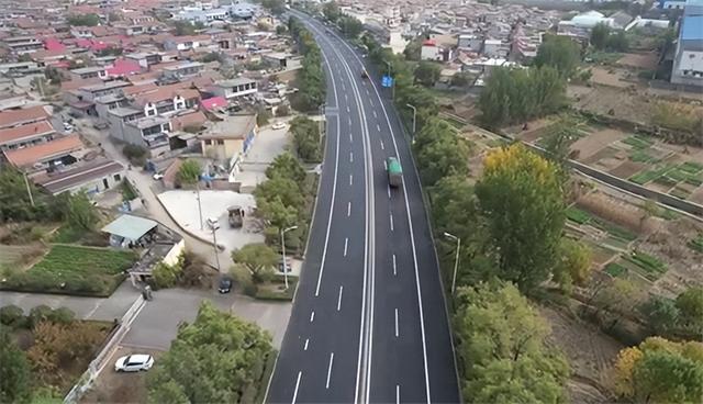 山深线是哪个地方到哪个地方，什么叫山深线（G205山深线新泰段全线通车）