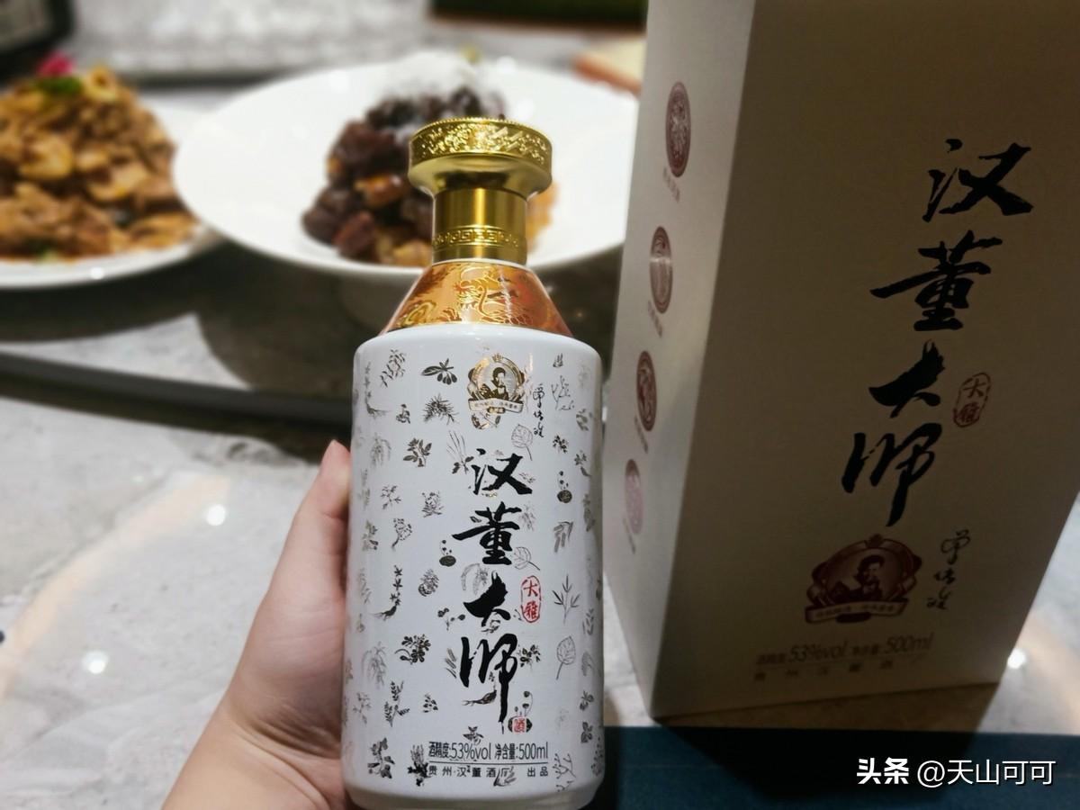 送男生什么花比较好，送男友花选什么花好（过年送礼别只会送烟茶糖）