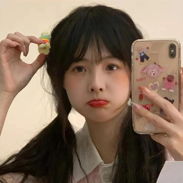 精选高清女头，微信头像，精选高清女头（高清无水印女生头像）