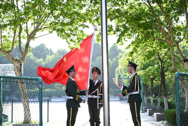 淮安市清浦中学，2020淮安市清浦中学高考喜报成绩、本科一本上线人数情况（清江浦区：无迷彩，不青春）