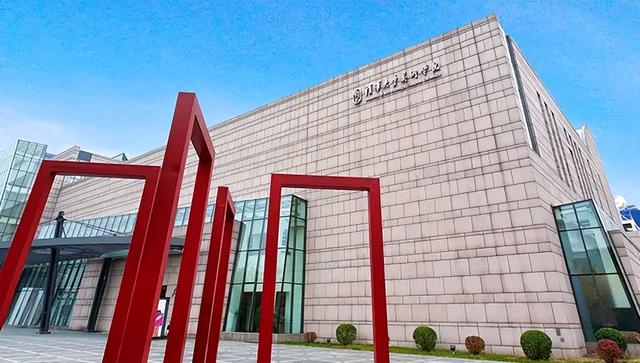 美术生可以报考的大学，美术生可以报考的大学有哪些（美术生要是考了这10所院校）