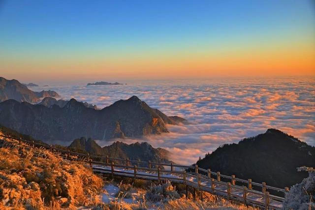 神农架旅游攻略，神农架旅游攻略自驾游（湖北神农架六大景点）