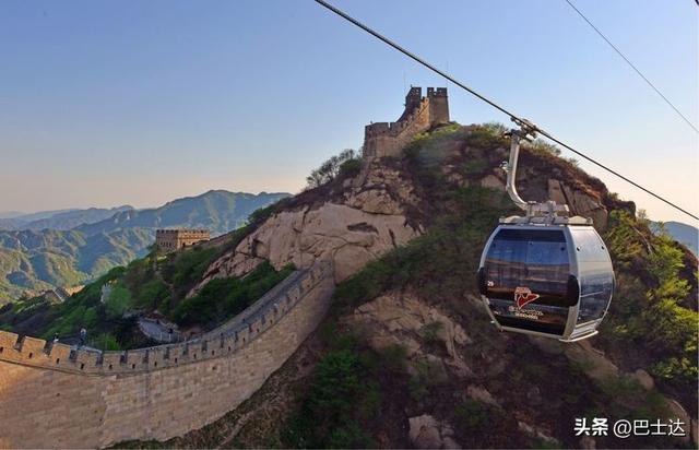 中国十大著名索道缆车景点是什么，中国最长的缆车索道（八达岭索道和缆车攻略）