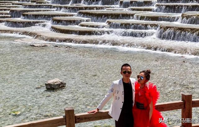 云南旅游景点蓝月谷，云南蓝月山谷（虽没苍山洱海名气大）