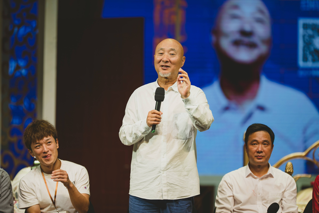 陈佩斯的近况如何，69岁陈佩斯在北京坐拥万亩良田