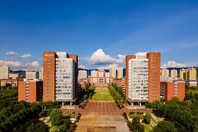 云南所有大学排名，云南的大学排名一览表公办（云南高校排行榜出炉）