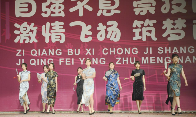 适合女人9个小生意，适合女人9个小生意有哪些（女生最吃香的七大职校专业）