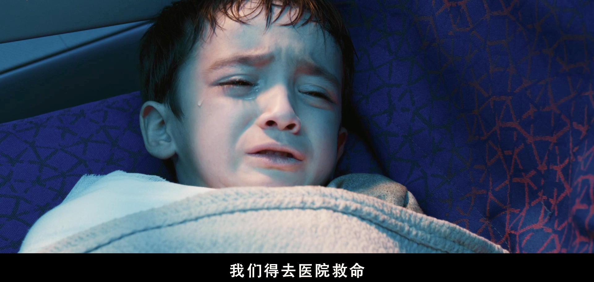 国庆档好看的电影（国庆档最黑马《平凡英雄》）