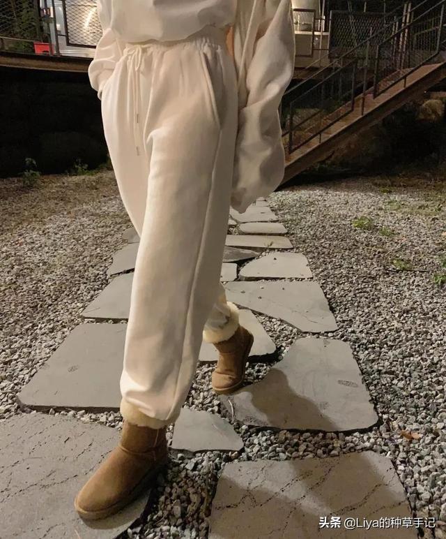 皮鞋会越穿越松吗，头层牛皮鞋会越穿越松吗（今年必穿的2双鞋）