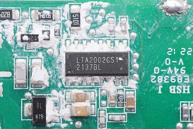 电脑适配器是什么，什么是适配器（拆解联想100W电源适配器看看用料）