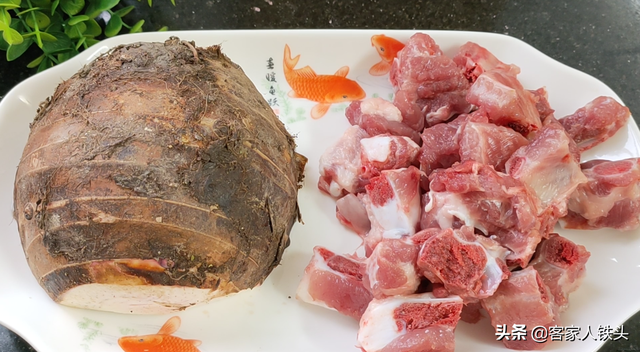 排骨怎么炖才好吃呢又嫩又香呢，排骨怎么炖好吃还烂肉嫩（我家隔三差五这样做一锅）