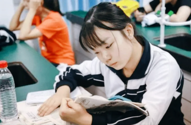 技校可以学什么，去技校学什么好（技校生选专业太重要了）