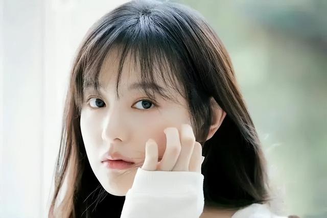 韩国最美十位女星，2023年韩国最美的10大女星