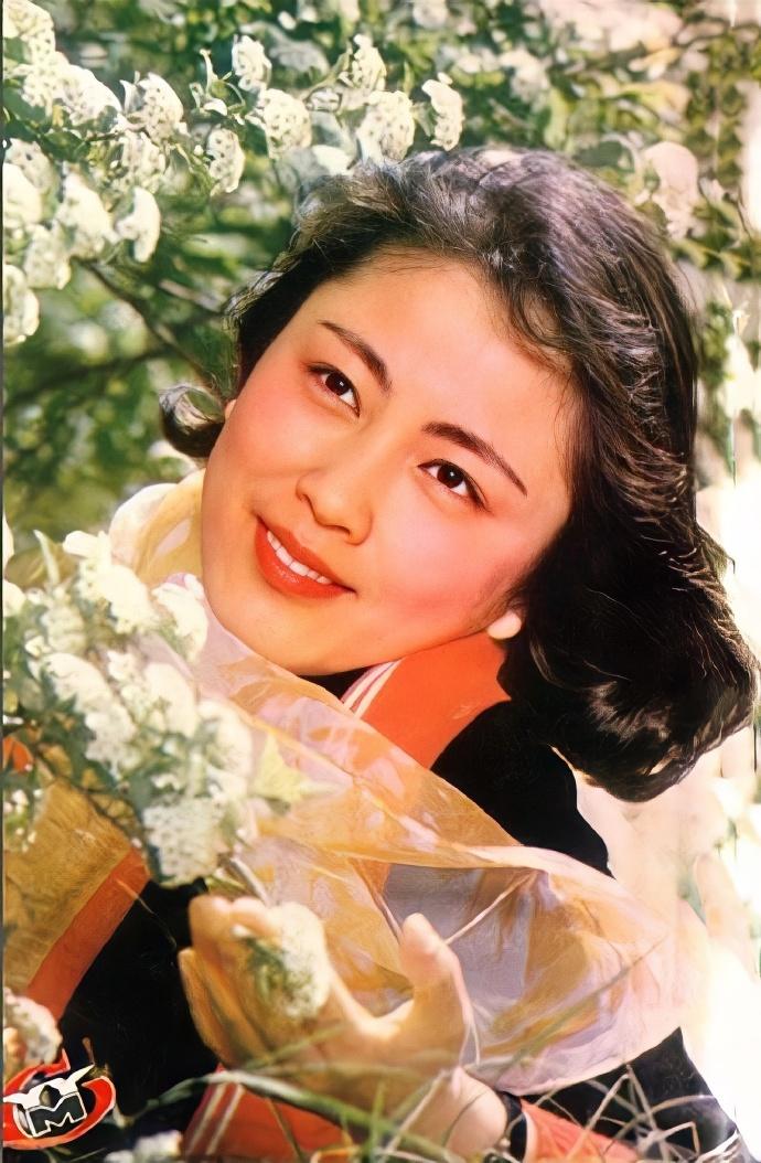 80年代长影厂"十朵金花"今昔照 个个闭月羞花 如今年龄最小的59岁-