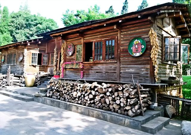 民族的主要特征是什么，民族特征属于什么（但你知道他们最具特色的建筑特色是什么吗）