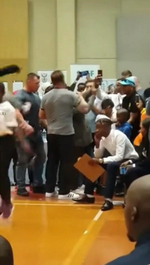 阿诺施瓦辛格肌肉为什么那么好看，施瓦辛格和史泰龙的肌肉是真的吗