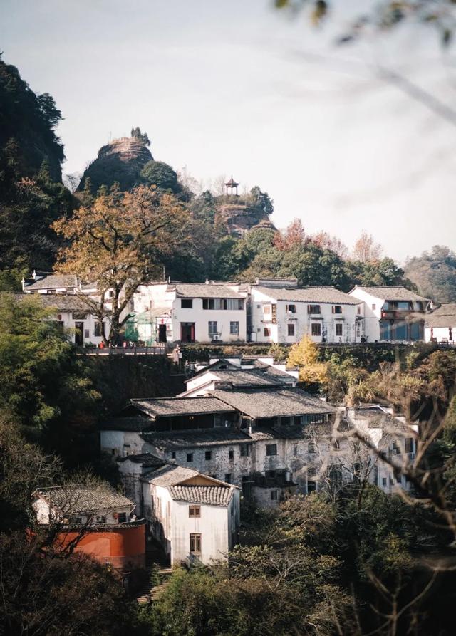 齐云山门票，齐山风景区门票多少（齐云山面向全国中/高考学子免门票）