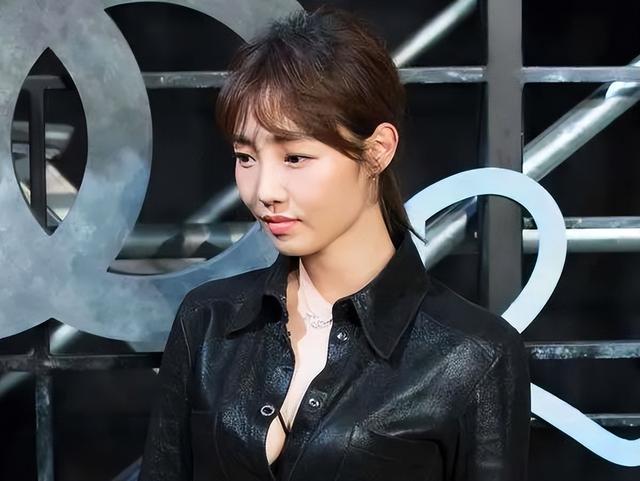 白百何出轨事件，白百何被曝出轨原因（被爆泰国当街揉臀）