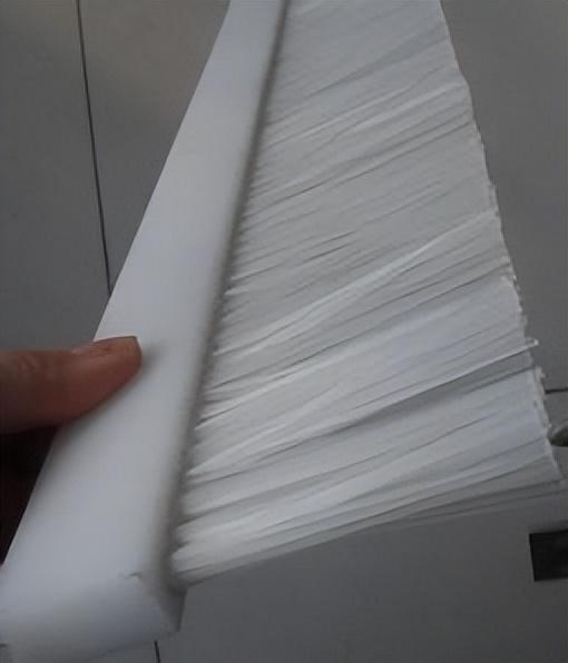 毛刷生产厂家，毛刷生产厂家分别集中在那个省（毛刷厂家告诉您高品质毛刷材质特点）