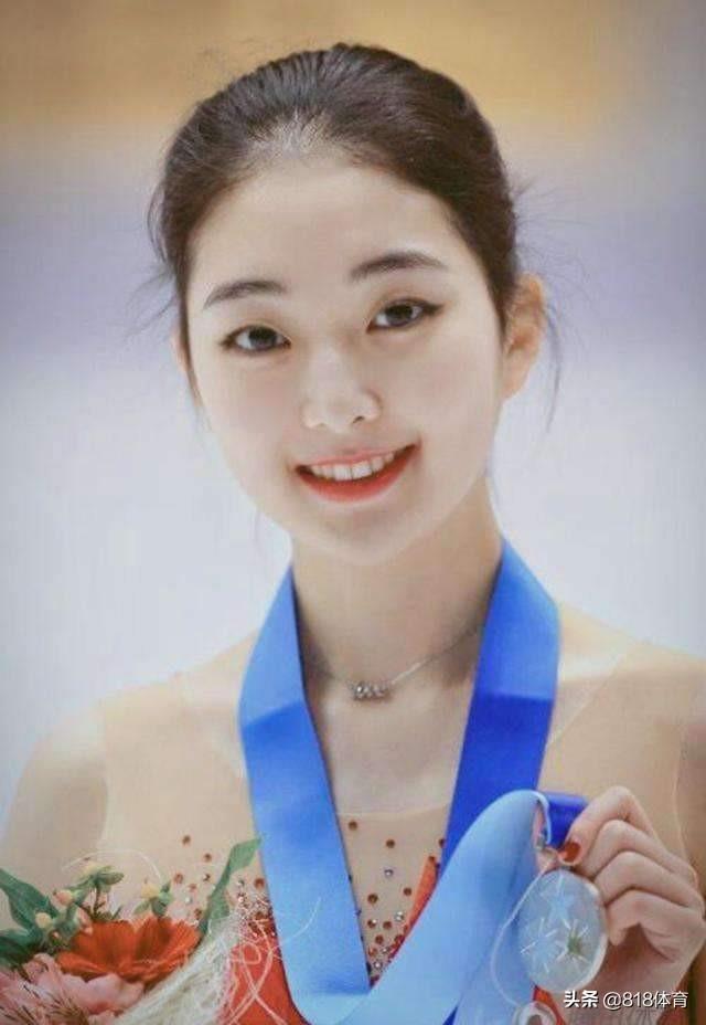 神速!25岁花滑女神李子君六一宣布怀孕,嫁土豪老公开百万大奔接送