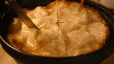 美贝怎么吐沙，2分钟花蛤快速吐沙子（洗白白盖上被子煮一煮）