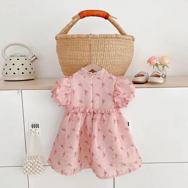 我的世界转换桌怎么做，我的世界转换桌怎么做成便携式（我只是为了以后我夹菜没人敢转桌子）