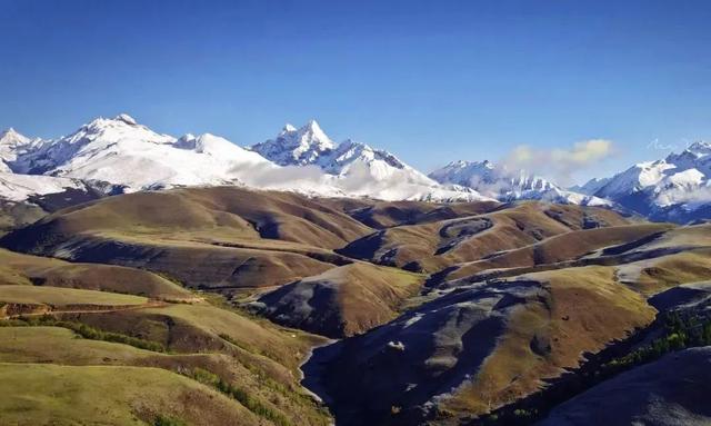 世界旅游日是哪天，世界旅游日是哪一天（这个秋天我们一起出发）