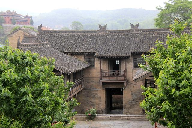 山西历史古城介绍，庭院深深中透着富华