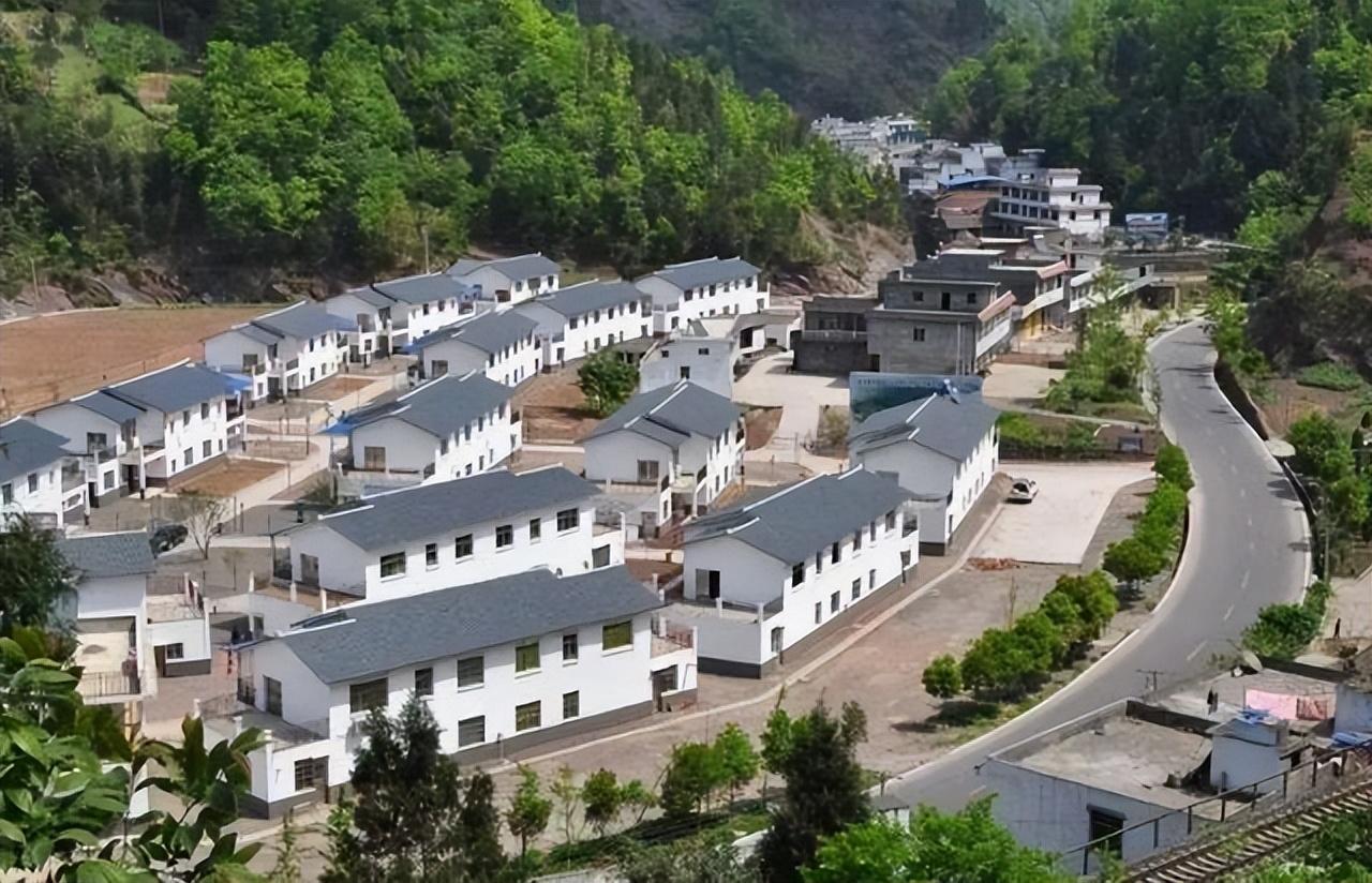 农村危房要被强拆吗（2022年农村“五拆”全面推进）