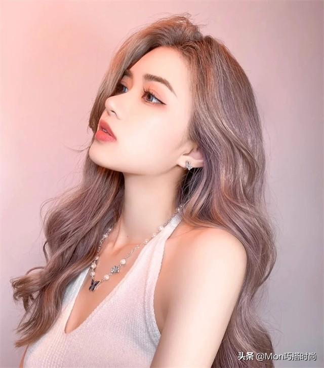 什么颜色的头发显白，什么颜色头发显白（这几种“好运发色”正流行）