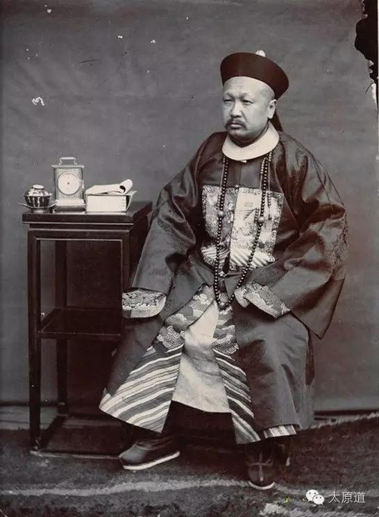 山西大学文学院，山西大学文博考研加试（山西大学今日荣登“双一流”）