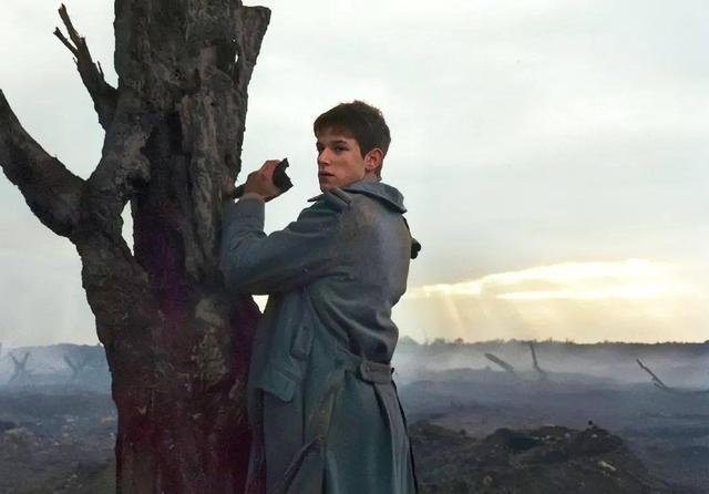 忧郁男孩？天使，阳光抑郁男孩（法兰西最美的男孩走了图片）