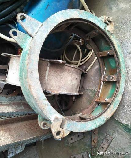 怎么写qc小组简介，提高管桩桩头完整性合格率