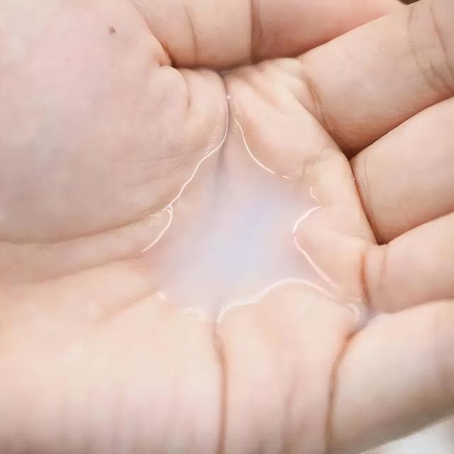 脸部能天天热敷吗，热敷脸有哪些功效与作用（面膜可以天天敷吗）