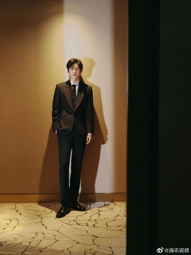 于朦胧，于朦胧个人资料（8.21美图：迪丽热巴）