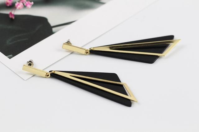 亚克力是什么意思，亚克力是什么材料贵吗（亚克力是什么材料是塑料吗）