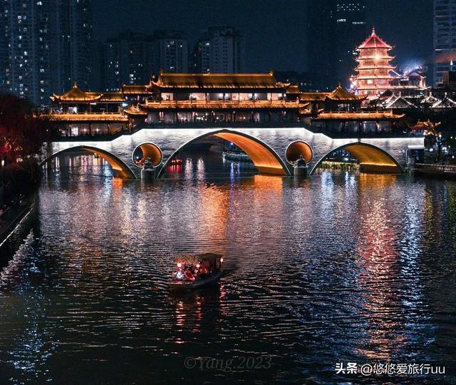 成都旅游必去十个景点，游成都必去的20个地方