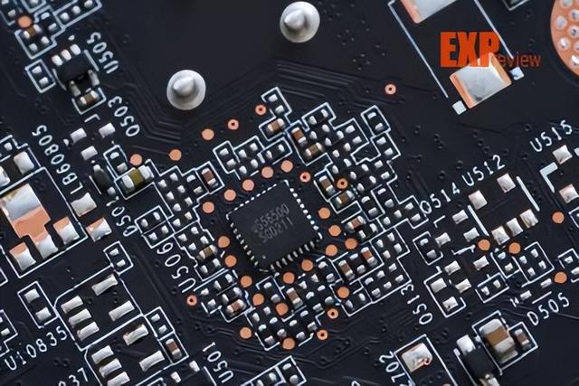 索泰显卡怎么样，索泰显卡能买吗（AMP月白GOC显卡评测）