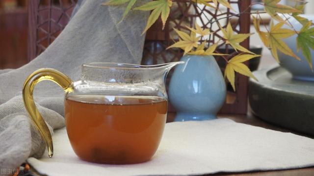 家里苍蝇太多了用什么办法快速解决，苍蝇太多了用什么办法快速解决（家里有苍蝇不用愁）