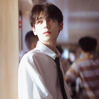 男照片真实头像图片，真人男生头像帅气微信（让你失望的人怎么可能只让你失望）