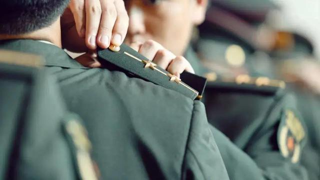 现役军人考研究生政策，现役军人可以考研吗（军校读研重磅新规）