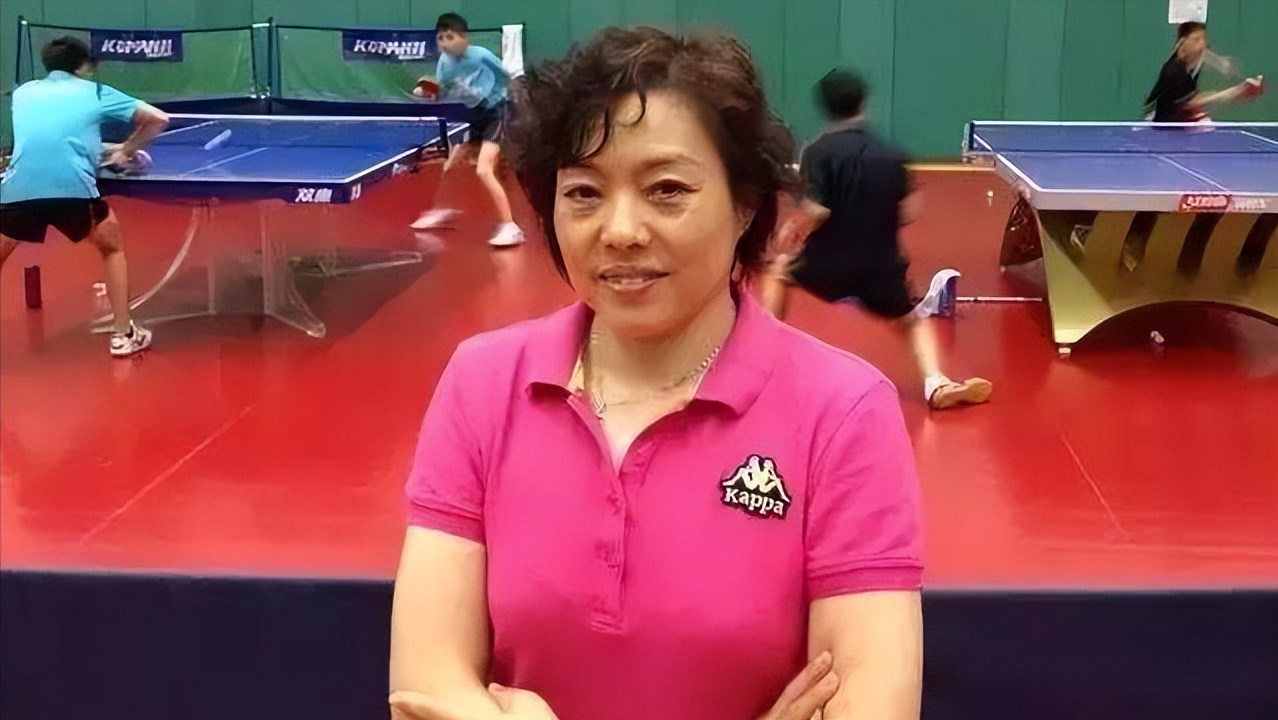 邓亚萍的资料(何智丽) - 青木春