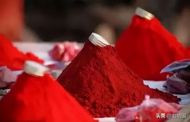 真正的朱砂多少钱一克，真正的朱砂怎么分辨真假（玩印泥的人）