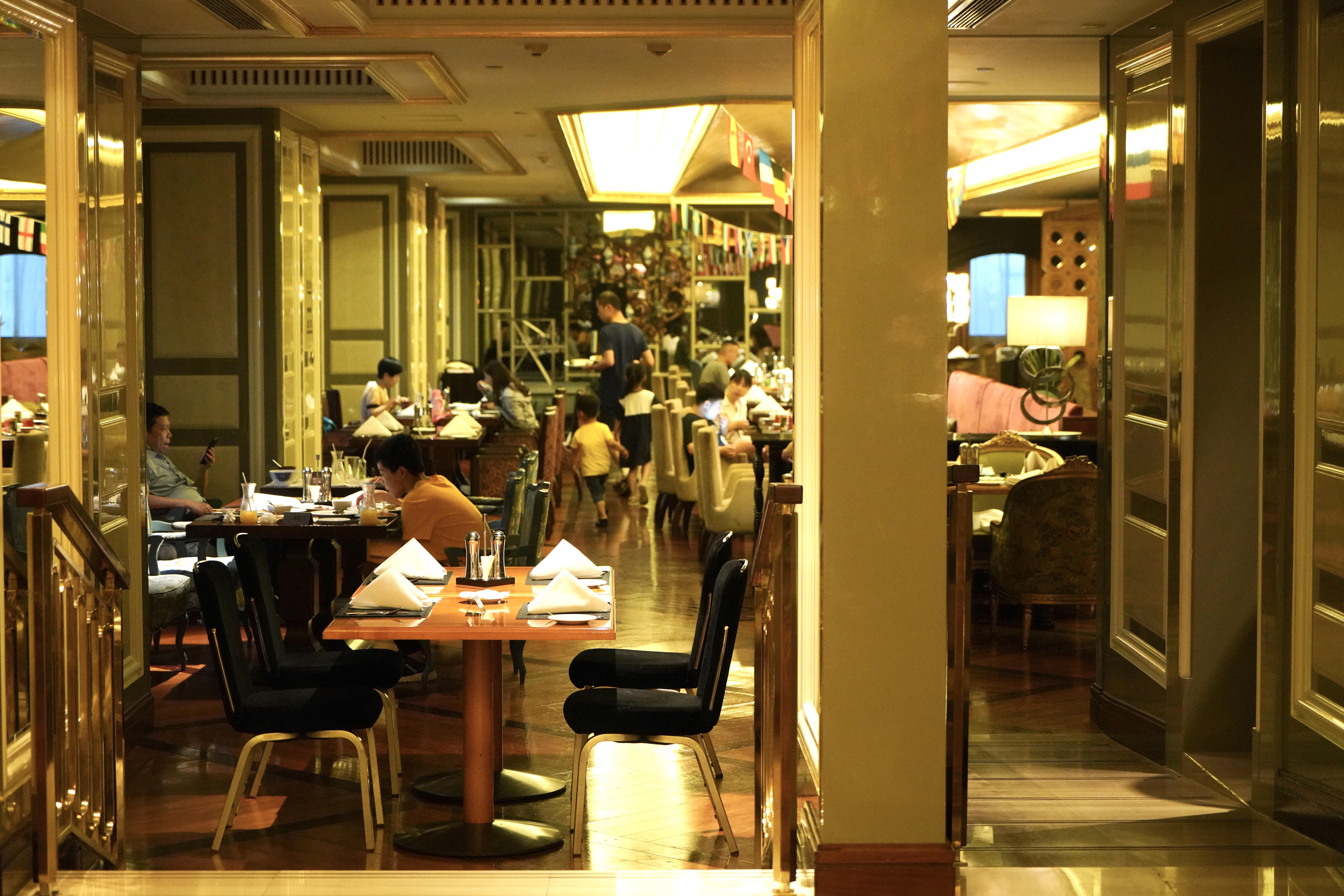 郑州上档次的自助餐厅，<九>郑州嘉锦酒店•乐彼思特海鲜自助餐厅