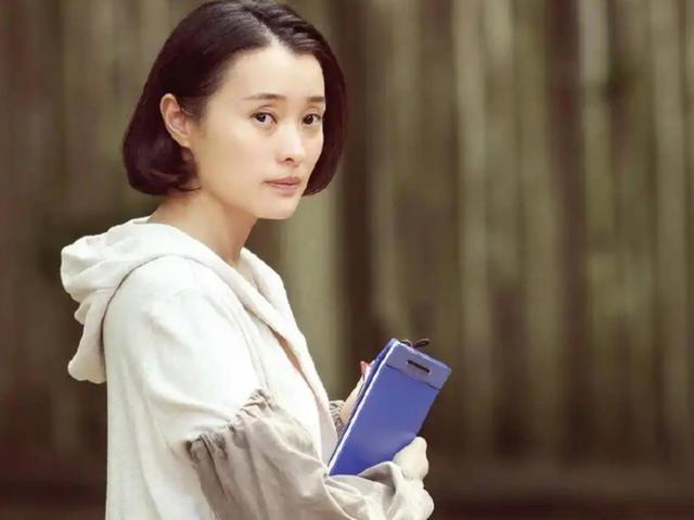 吴越为何如今还不谈男朋友，与陈建斌分手17年了