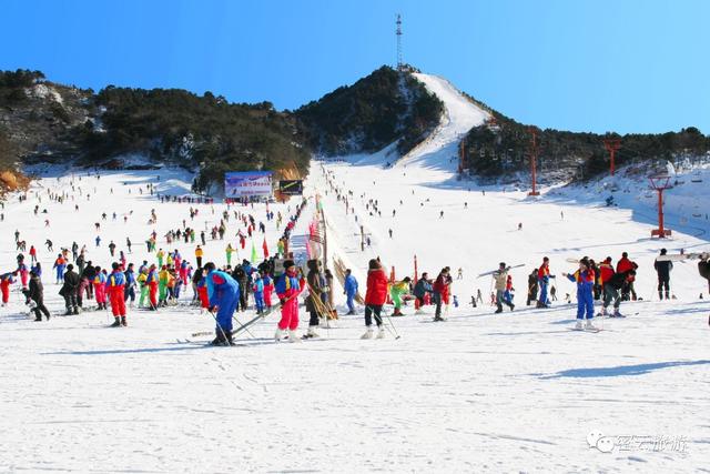 北京云佛山滑雪场怎么样（北京滑雪哪家强)